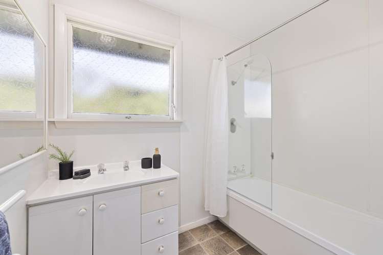 2 Cavendish Road Northcote_14