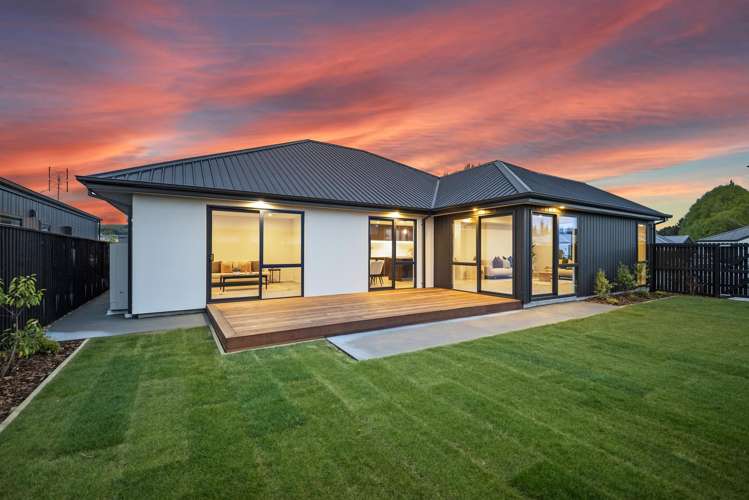 47 River Stone Drive Halswell_2