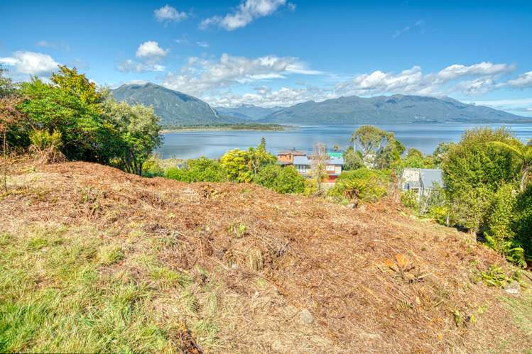 8 Ivy Terrace Moana_6