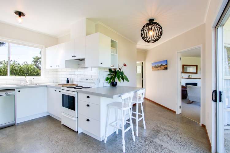 133 York Road Longlands_8