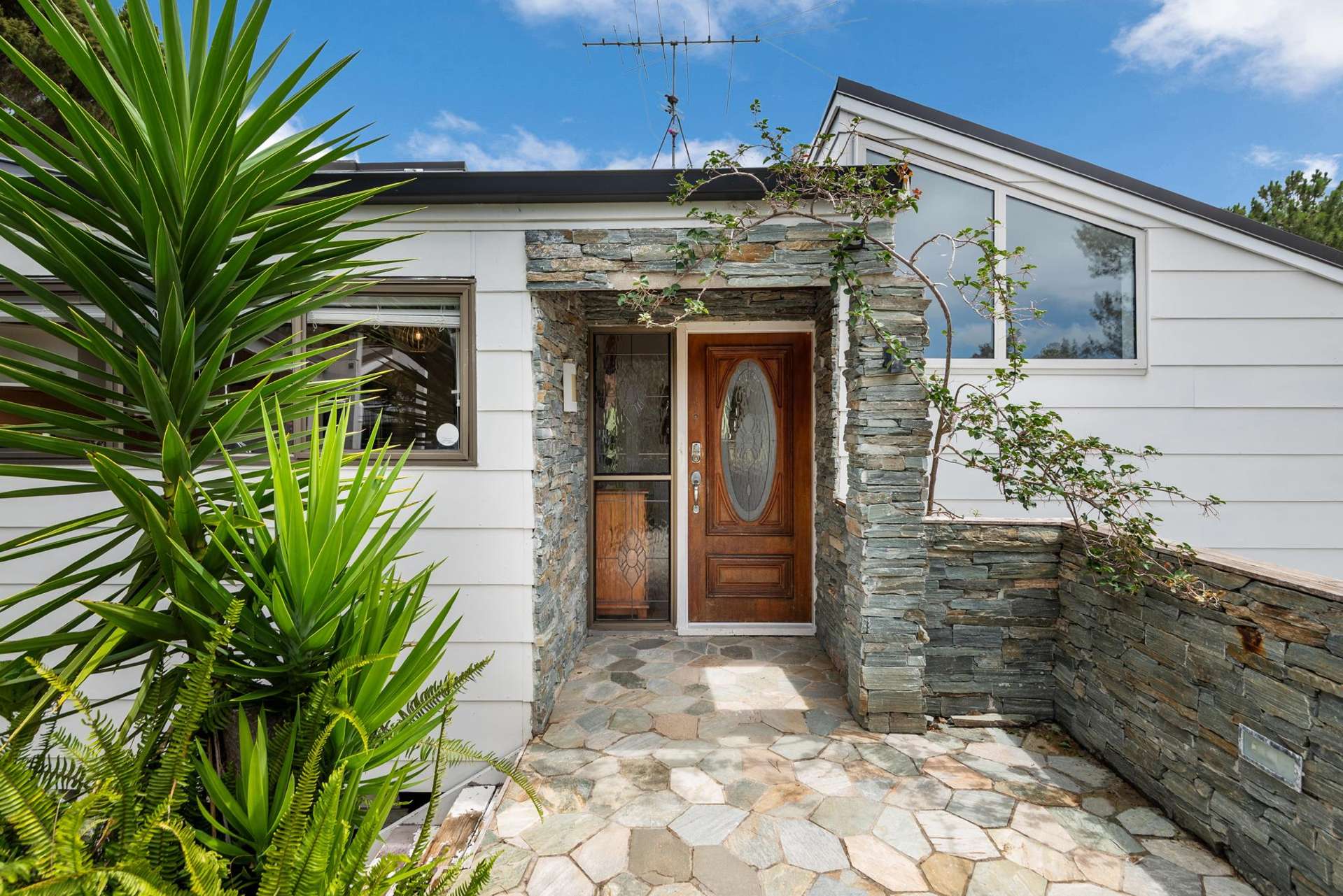 5 Saddleback Rise Murrays Bay_0