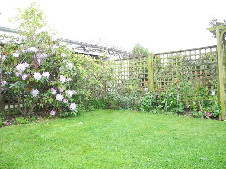 2/35 Dee Street Seaview_15