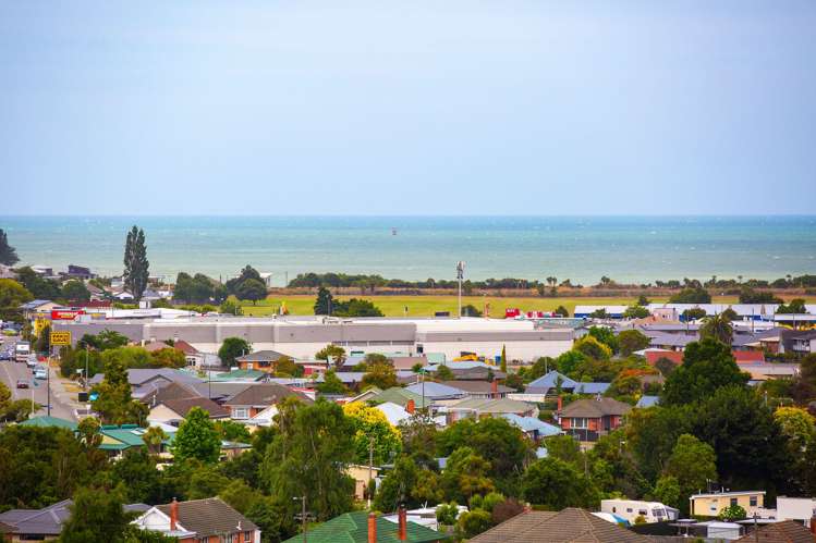 20 Kitchener Square Highfield_60