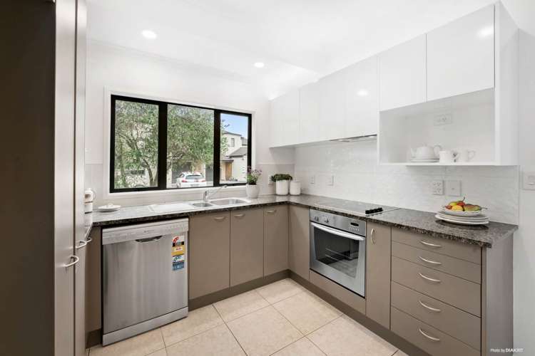 34 Skip Lane East Tamaki_3