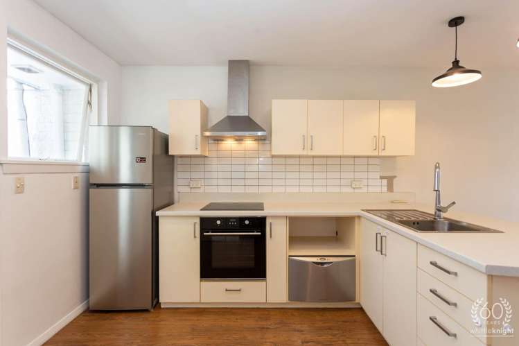 2/38 Peer Street Upper Riccarton_7