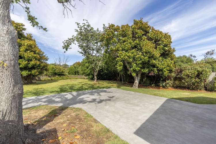 14 Fiesta Grove Raumati Beach_21