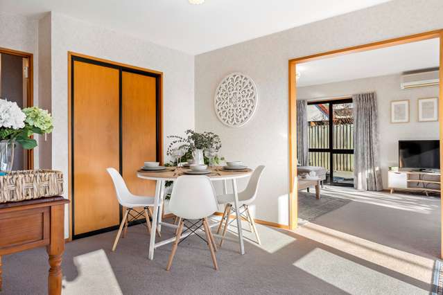 1/74 Lowry Avenue Redwood_3