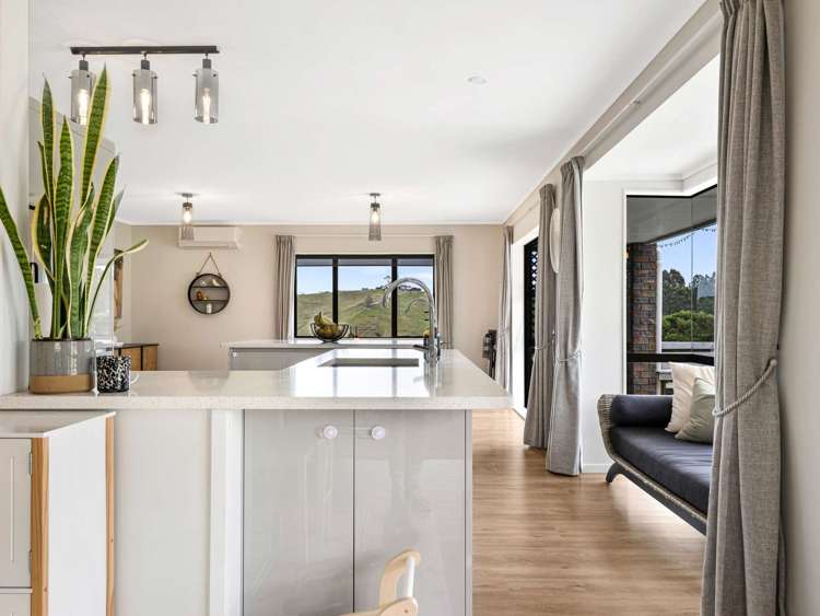 61 Kanuka Road Bombay_11