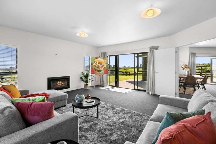 713 Plymouth Road Koru_10