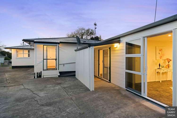 34 Antrim Crescent Otara_31