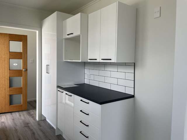 702A Dennett Street 10487_4