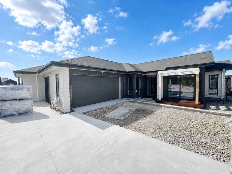 6 Lambert Road_0
