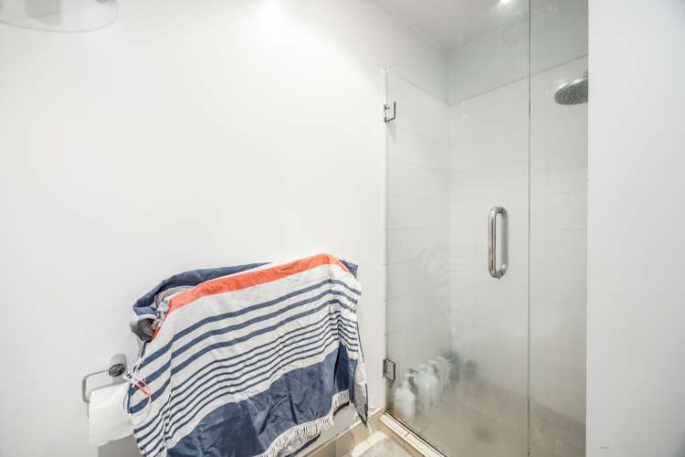 206/86 The Strand Parnell_16