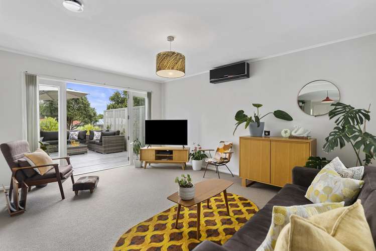 4 Te Wiata Place Avondale_1