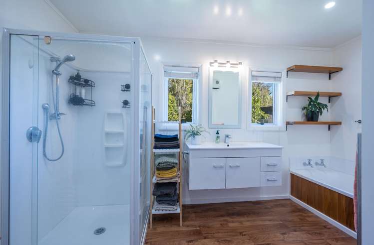 88 Lord Rutherford Road Brightwater_12