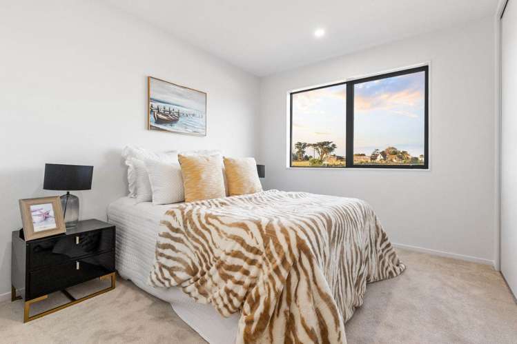 12 Mairehau Street Westgate_15