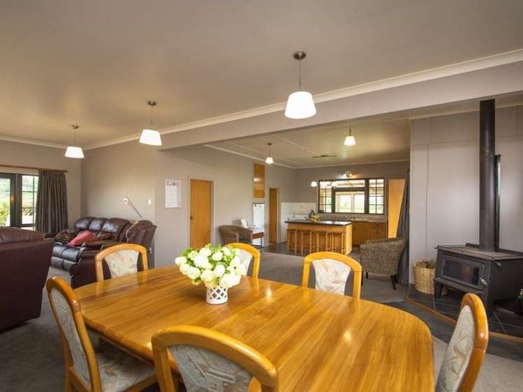 6 Godley Street Halcombe_15