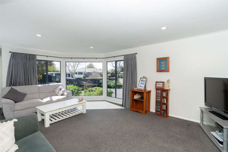 23 Lavenham Place Rototuna North_11