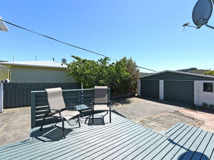 118 Wainuiomata Road Wainuiomata_11