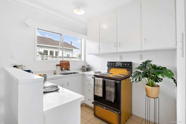 6/12 Eldon Road Mount Eden_2