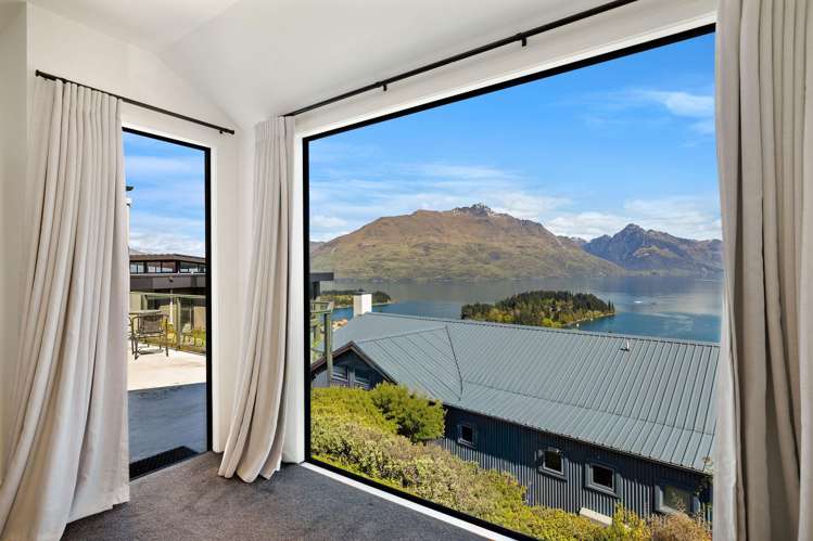 56A Belfast Terrace Queenstown Hill_15