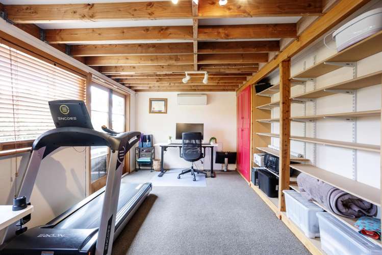 2 Roebuck Rise Broad Bay_17