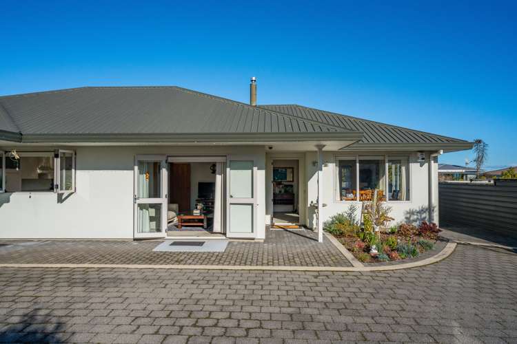 1/151 Tamamutu Street Taupo_17