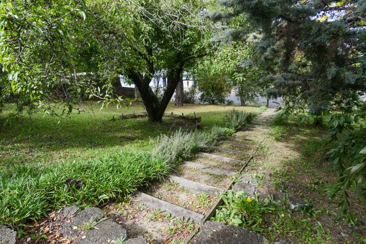 33 Church Street Waipawa_16