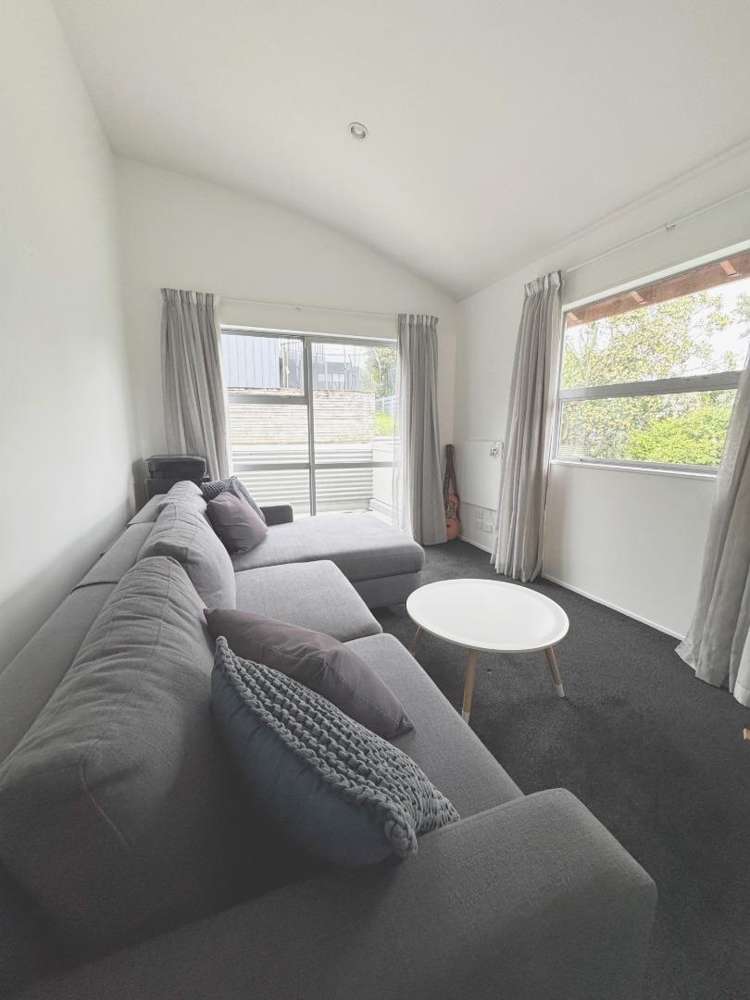 57A Aeroview Drive Beach Haven_11