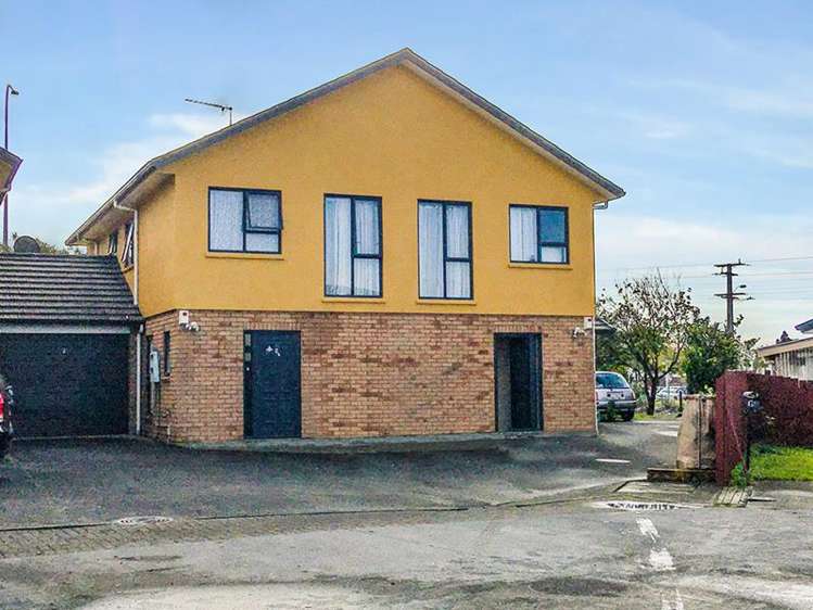 1/4 Charlenne Close Ranui_7