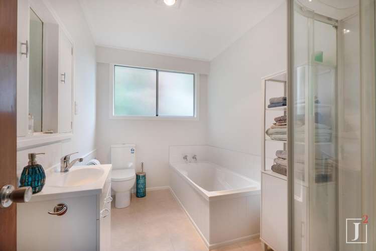 1/377 Main Road Tawa_10