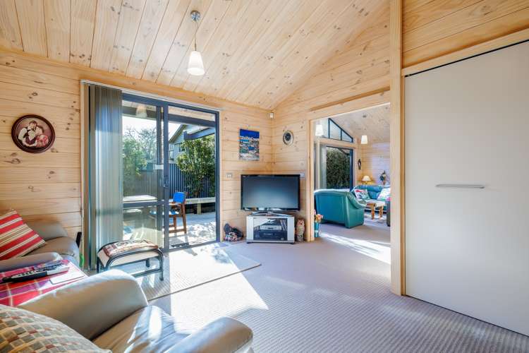 33 Ridge Road Oneroa_8