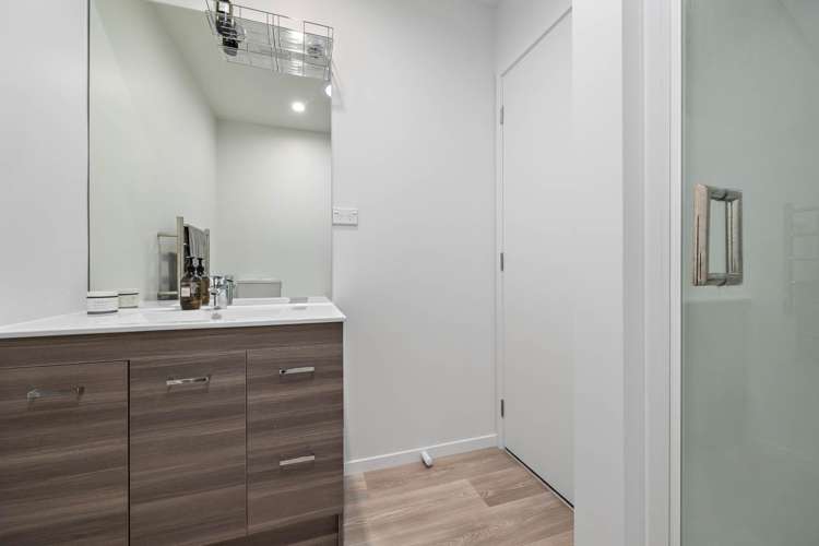 22 Hand Road Helensville_23