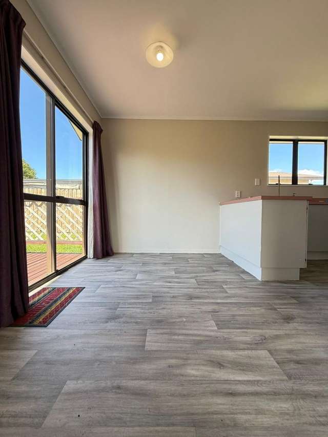 2/6 Trimdon Street 2334_2