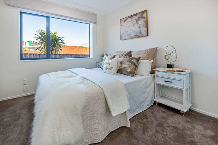 11 Buncrana Place Pinehill_16