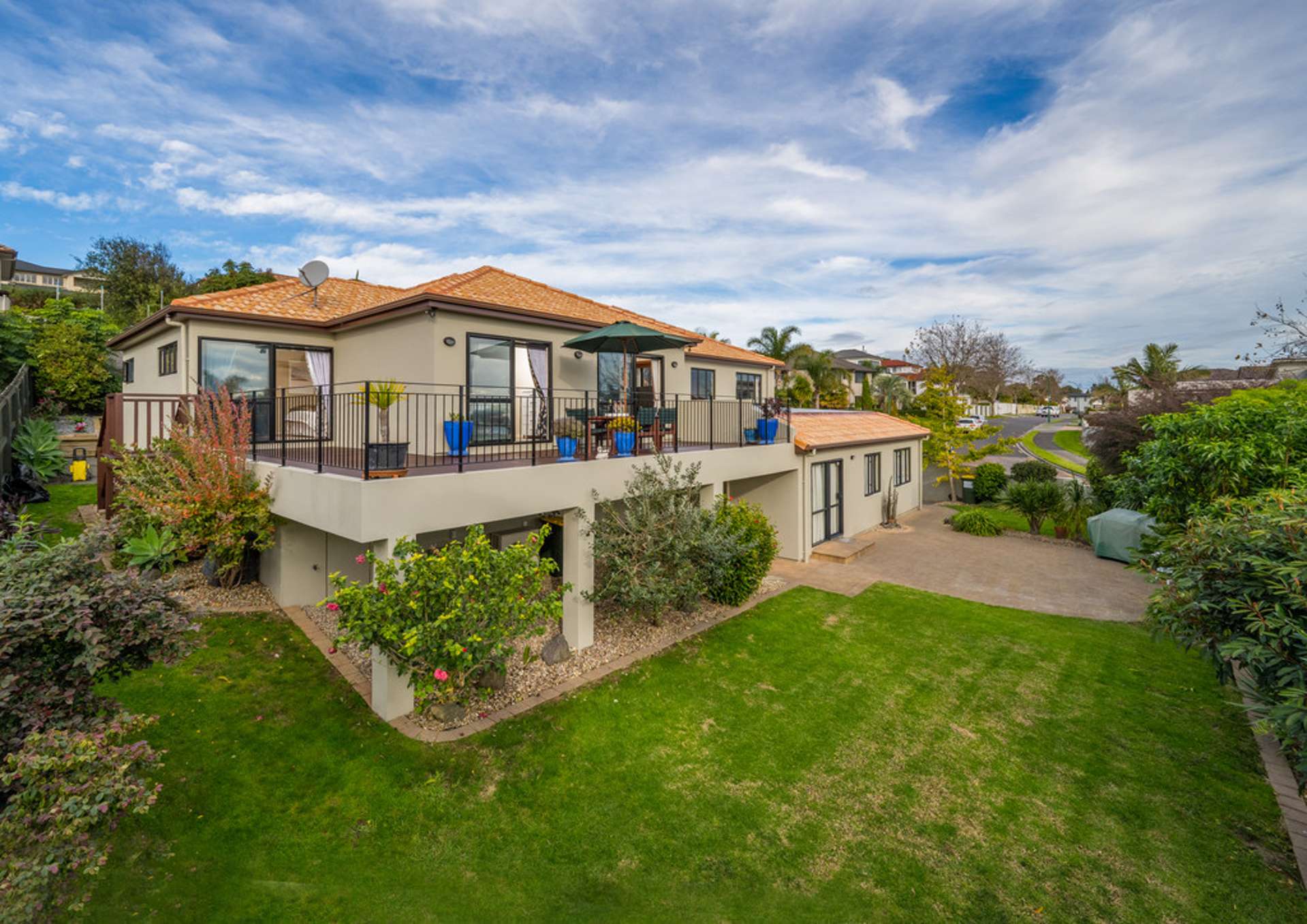 38 Brooke Ridge Rise East Tamaki Heights_0