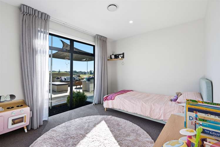 54 Les Wakefield Road Mapua_11