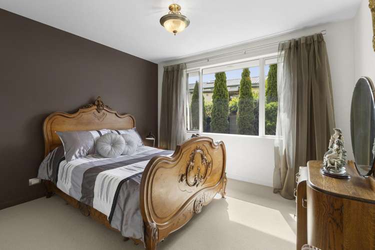 6 Commodore Place Britannia Heights_8