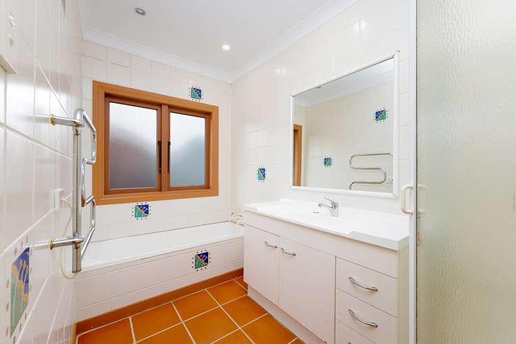 27 Metcalfe Road Ranui_9
