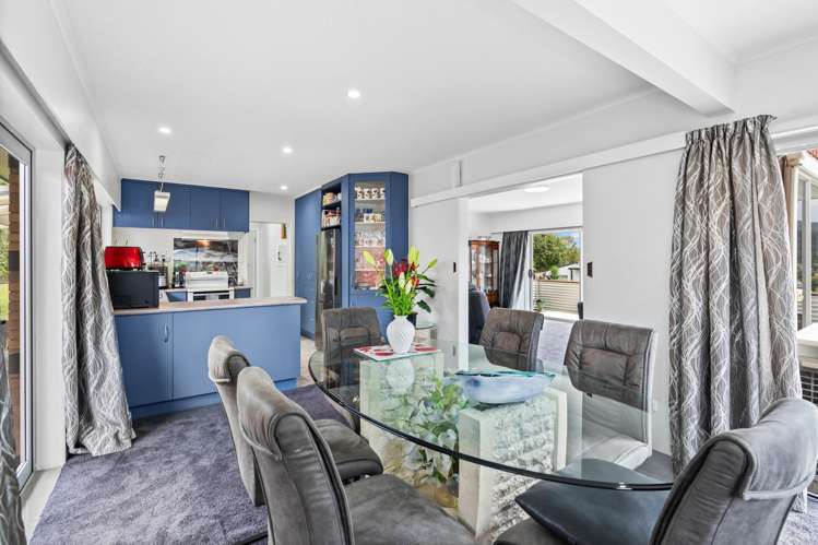 54 Hilltop Avenue Morningside_4