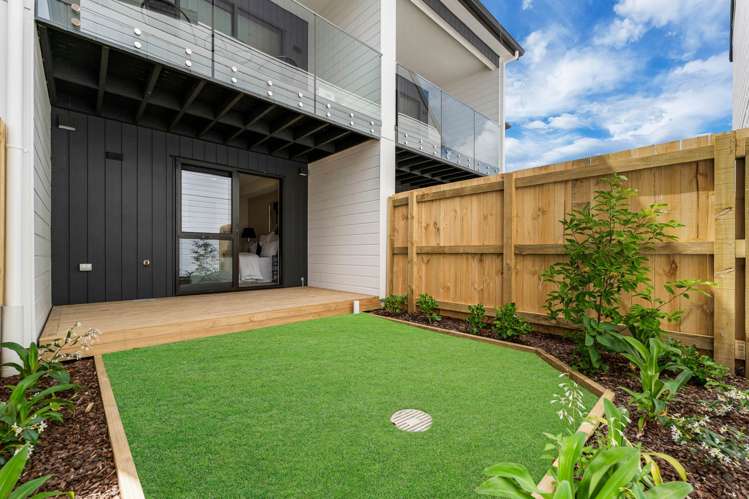 2/73 Glendale Road Glen Eden_14