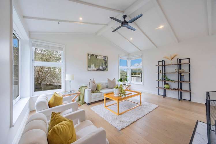 12 Bayside Avenue Te Atatu South_12