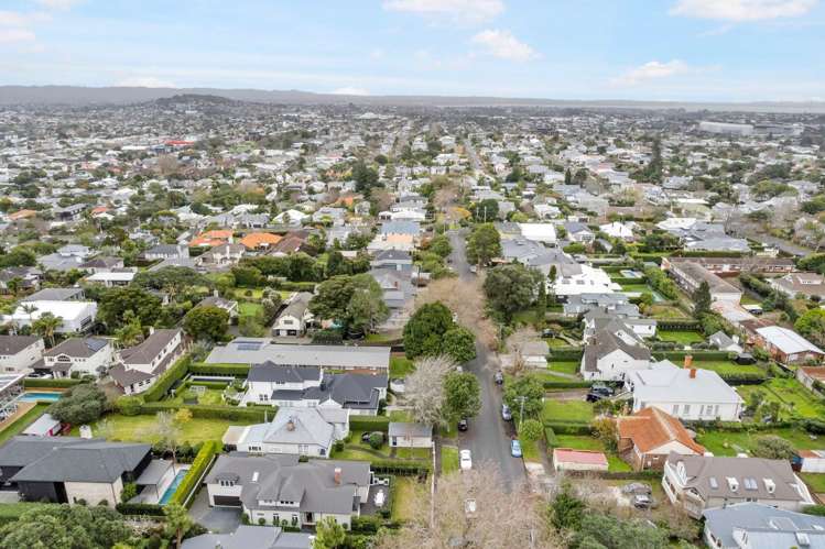 24 Woodside Road Mount Eden_39