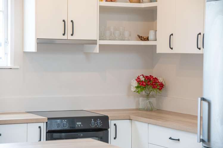 1 Karaka Street Helensville_5