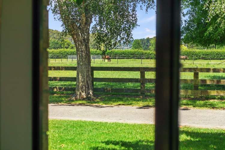 3714 Cambridge Road Leamington_10