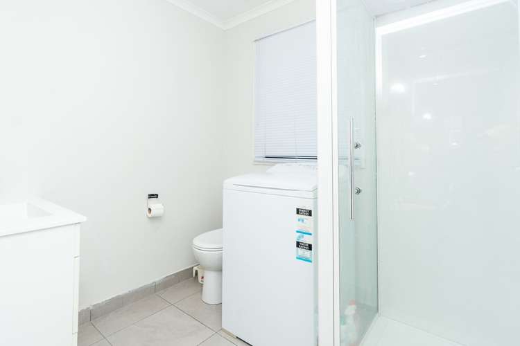 9 & 9A Odette Street Bader_33