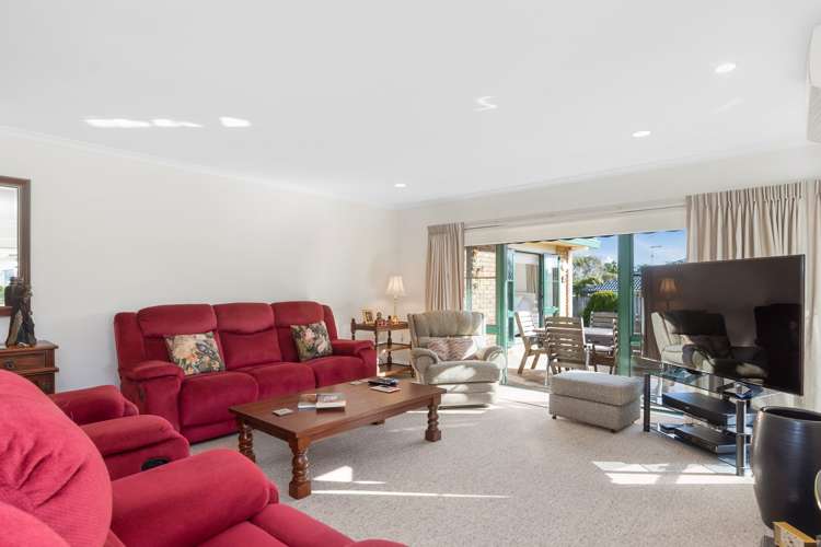 6 Whakaruru Place Matua_5