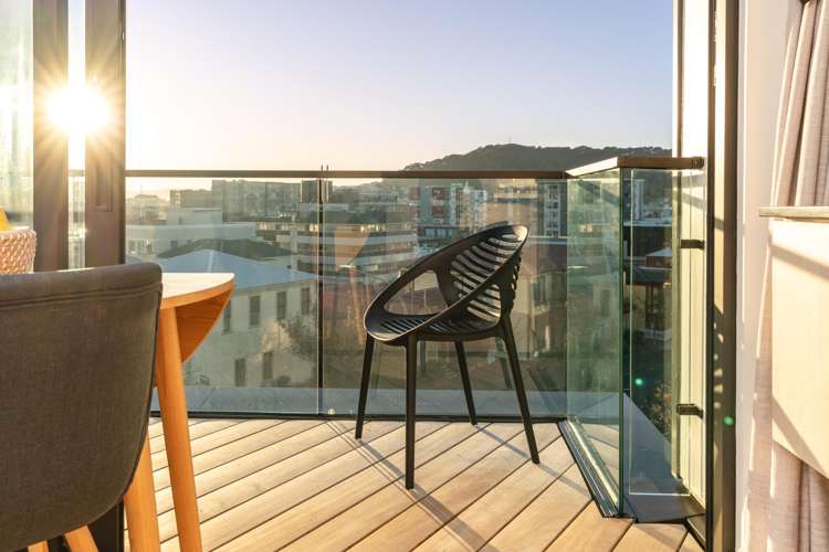 308/251 Victoria Street_3