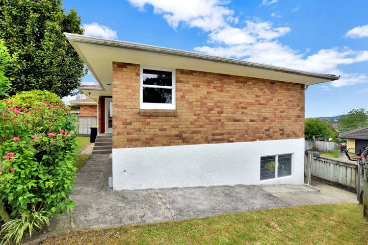 8 Wembury Grove Parkvale_20