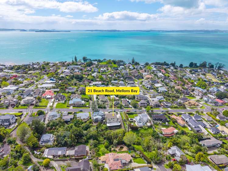 21 Beach Road Mellons Bay_39